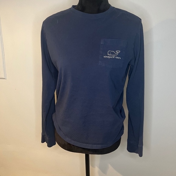 Vineyard vines long sleeve vintage whale kids size L (16) - Picture 1 of 4
